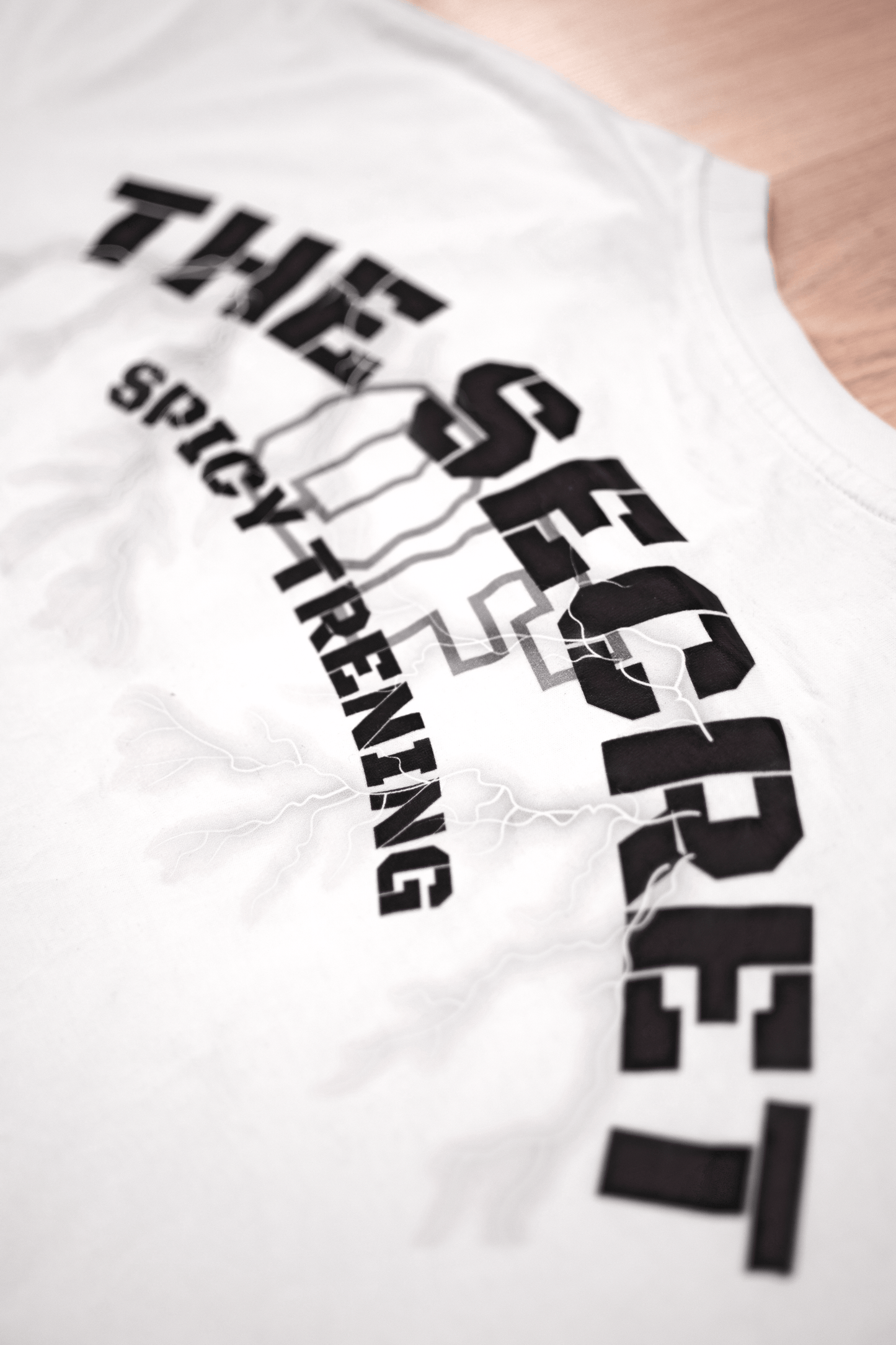 PREMIUM OVERSIZED MODEL "the secret"